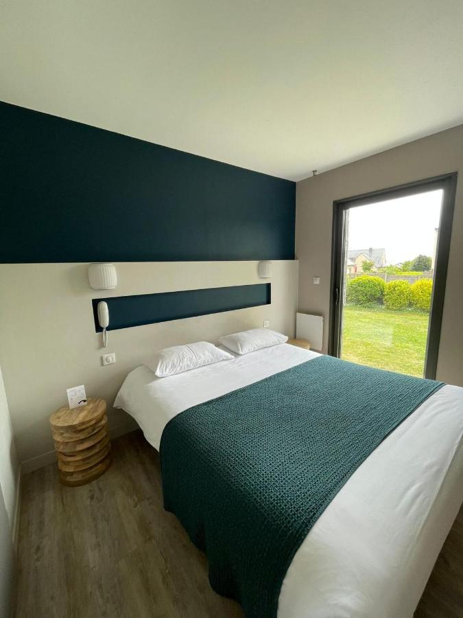 Logis Hotel Du Large Плугонвелен Екстериор снимка