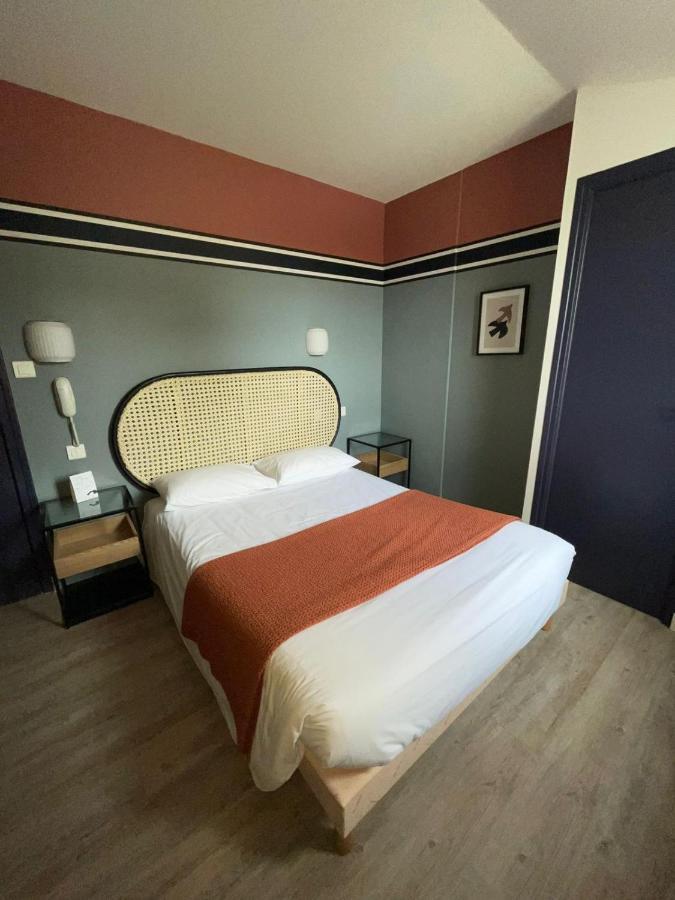 Logis Hotel Du Large Плугонвелен Екстериор снимка